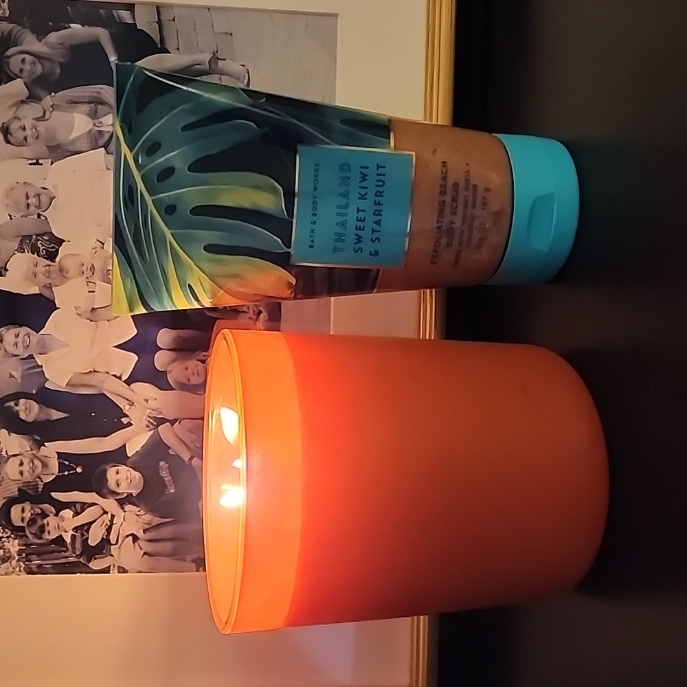 Bath and Body Works Body Scrub